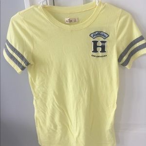 Yellow Hollister cotton logo tee